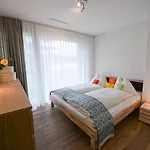 Eden Mountain - Duke Apartment